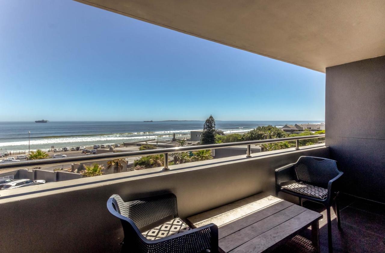 Apartment Infinity G10 By Ctha Bloubergstrand